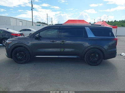 KIA CARNIVAL MPV