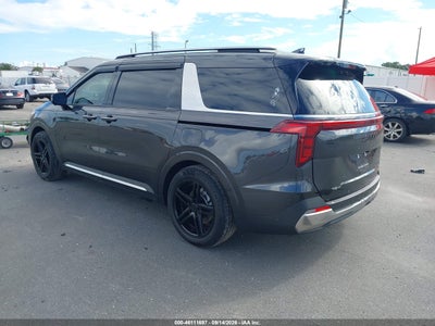 KIA CARNIVAL MPV