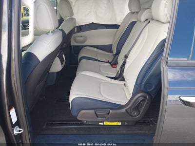KIA CARNIVAL MPV
