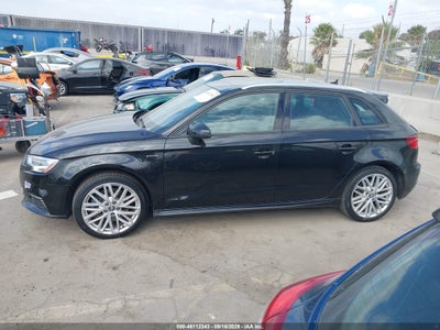AUDI A3 E-TRON