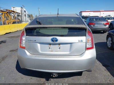 2014 TOYOTA PRIUS 16