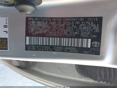 2014 TOYOTA PRIUS 9