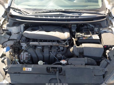 2016 HYUNDAI ELANTRA 10