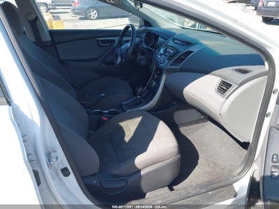 2016 HYUNDAI ELANTRA 5