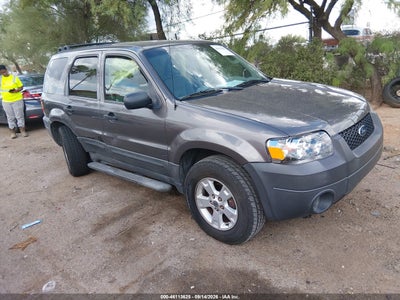 1FMCU03196KA68358 FORD ESCAPE Photo 1