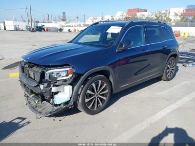 MERCEDES-BENZ GLB 250