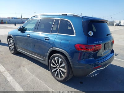MERCEDES-BENZ GLB 250