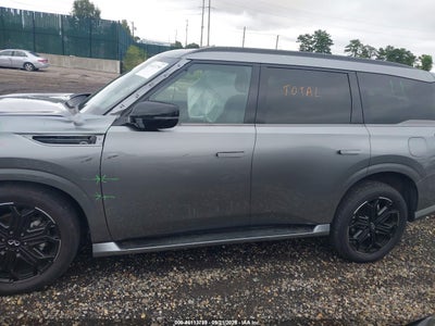 INFINITI QX80