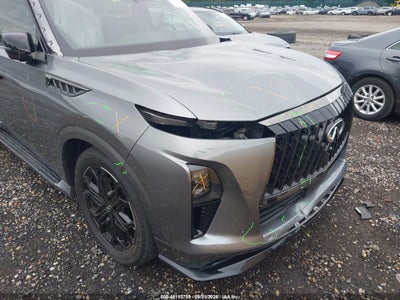 INFINITI QX80