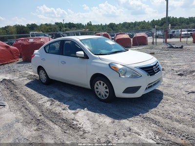 2017 NISSAN VERSA
