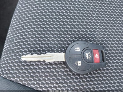 2017 NISSAN VERSA 11