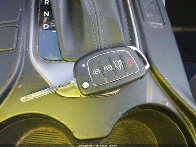 HYUNDAI SANTA FE SPORT