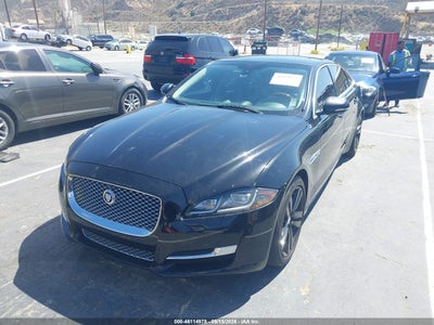 JAGUAR XJ