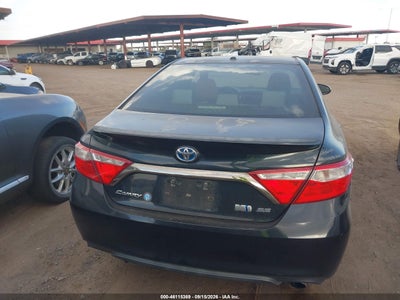 2015 TOYOTA CAMRY HYBRID 16