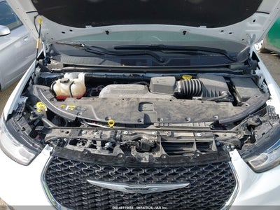 CHRYSLER PACIFICA