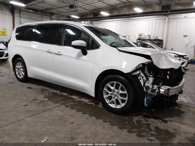 2017 CHRYSLER PACIFICA TOURING