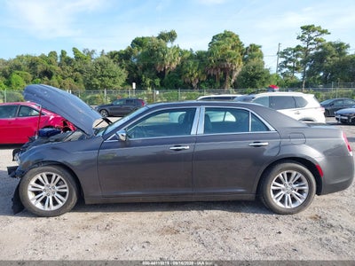 CHRYSLER 300C