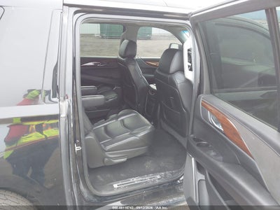 CADILLAC ESCALADE ESV