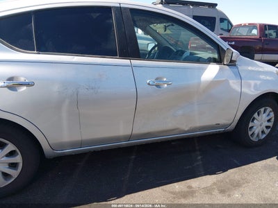 NISSAN VERSA