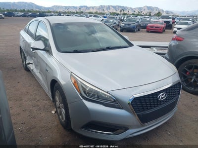 HYUNDAI SONATA HYBRID