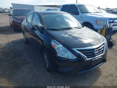 2015 Nissan Versa