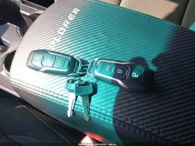 FORD EXPLORER