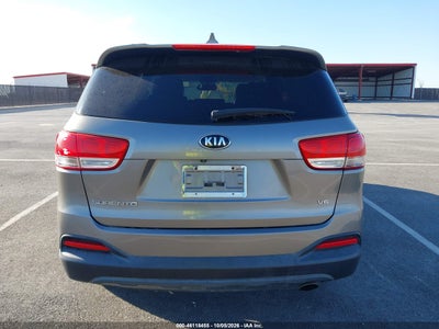 2016 KIA SORENTO 16
