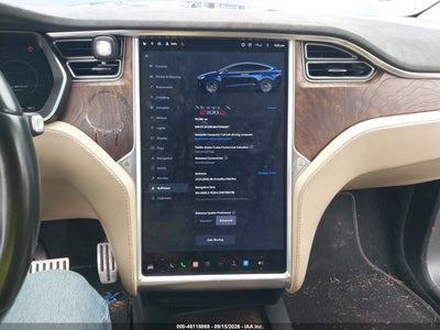 TESLA MODEL X
