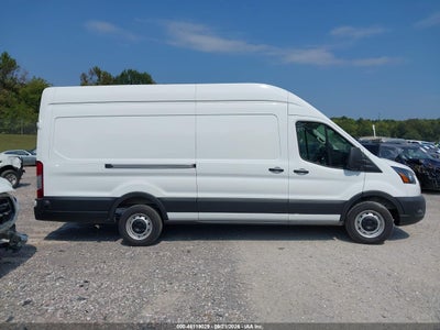 FORD TRANSIT-250 CARGO VAN