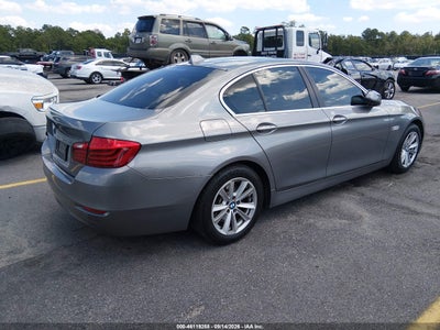 BMW 528I
