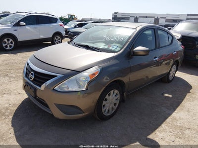 NISSAN VERSA