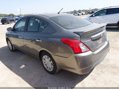 NISSAN VERSA