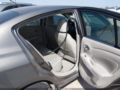 NISSAN VERSA