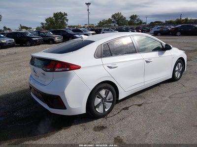 HYUNDAI IONIQ HYBRID