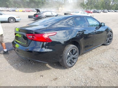 NISSAN MAXIMA