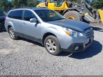 2014 SUBARU OUTBACK