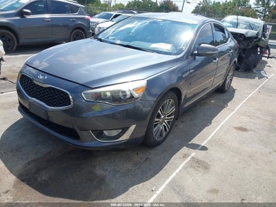 KIA CADENZA
