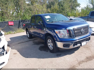 2017 Nissan Titan SV