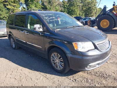 2014 Chrysler Town & Country