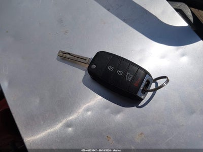 2015 KIA SORENTO 11