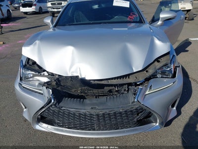 LEXUS RC 200T