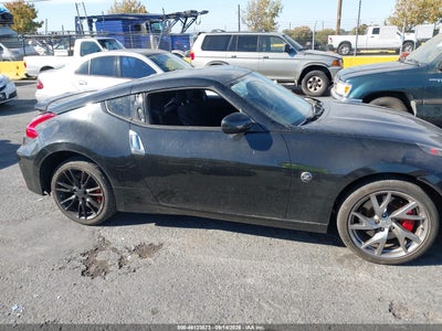 NISSAN 370Z