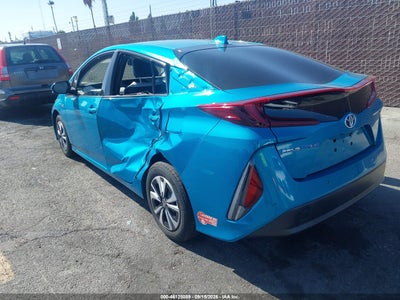TOYOTA PRIUS PRIME
