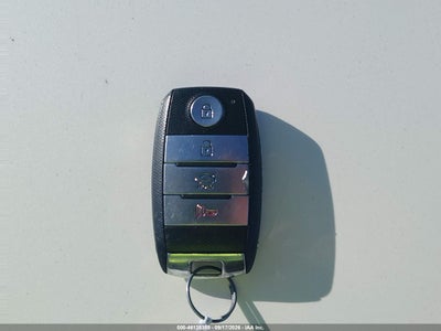 KIA CADENZA
