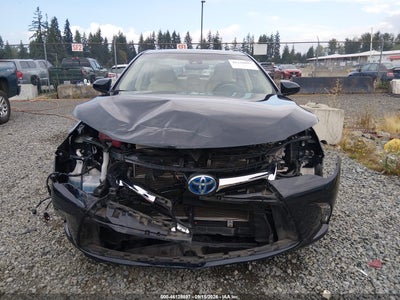 TOYOTA CAMRY HYBRID
