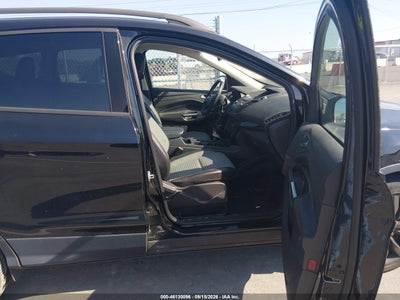 2017 FORD ESCAPE 5