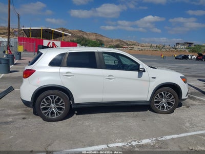 MITSUBISHI OUTLANDER SPORT
