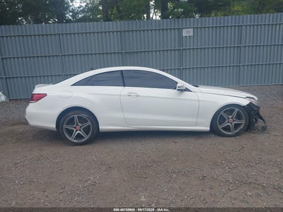 MERCEDES-BENZ E 400
