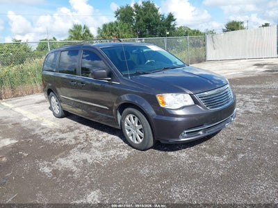 2016 Chrysler Town & Country