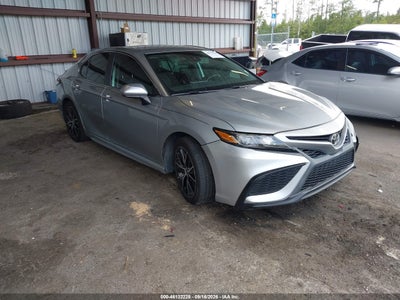 2021 Toyota Camry SE